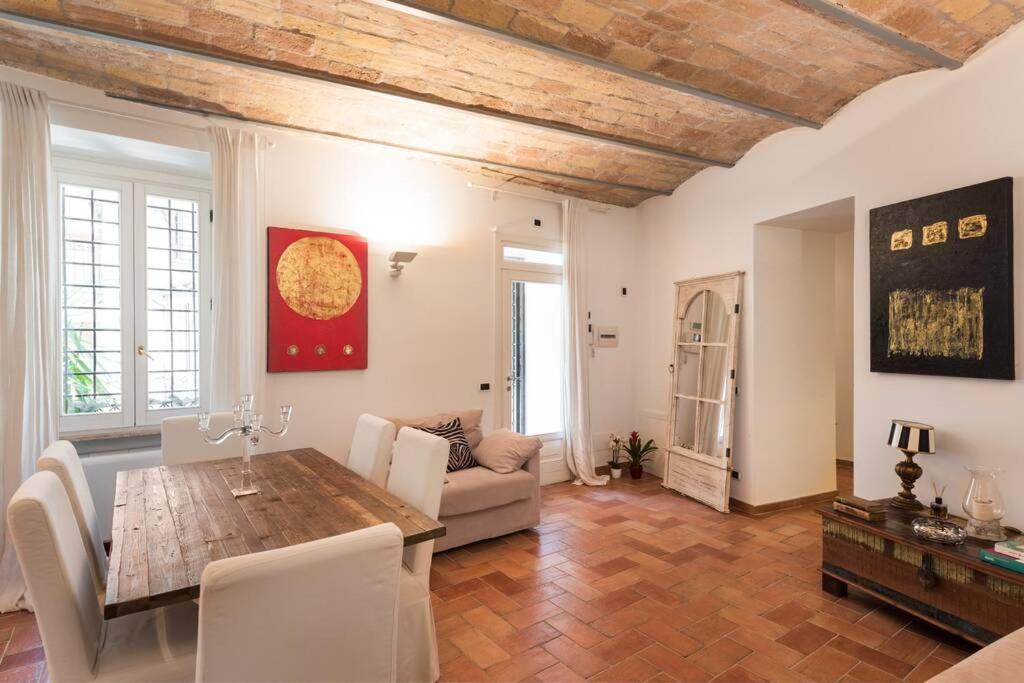 Lovely Colosseum Loft Apartment Roma Exterior foto